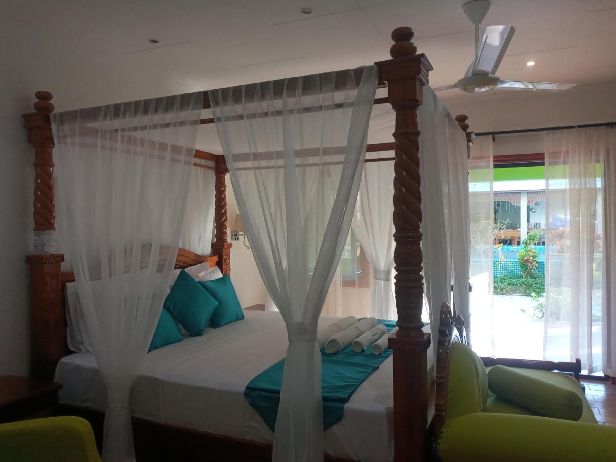 Benjamine'S Guesthouse La Digue Luaran gambar