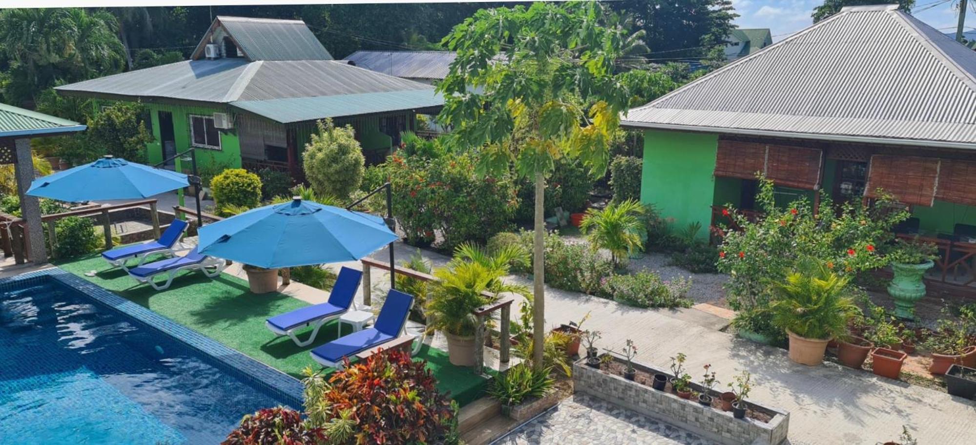 Benjamine'S Guesthouse La Digue Luaran gambar