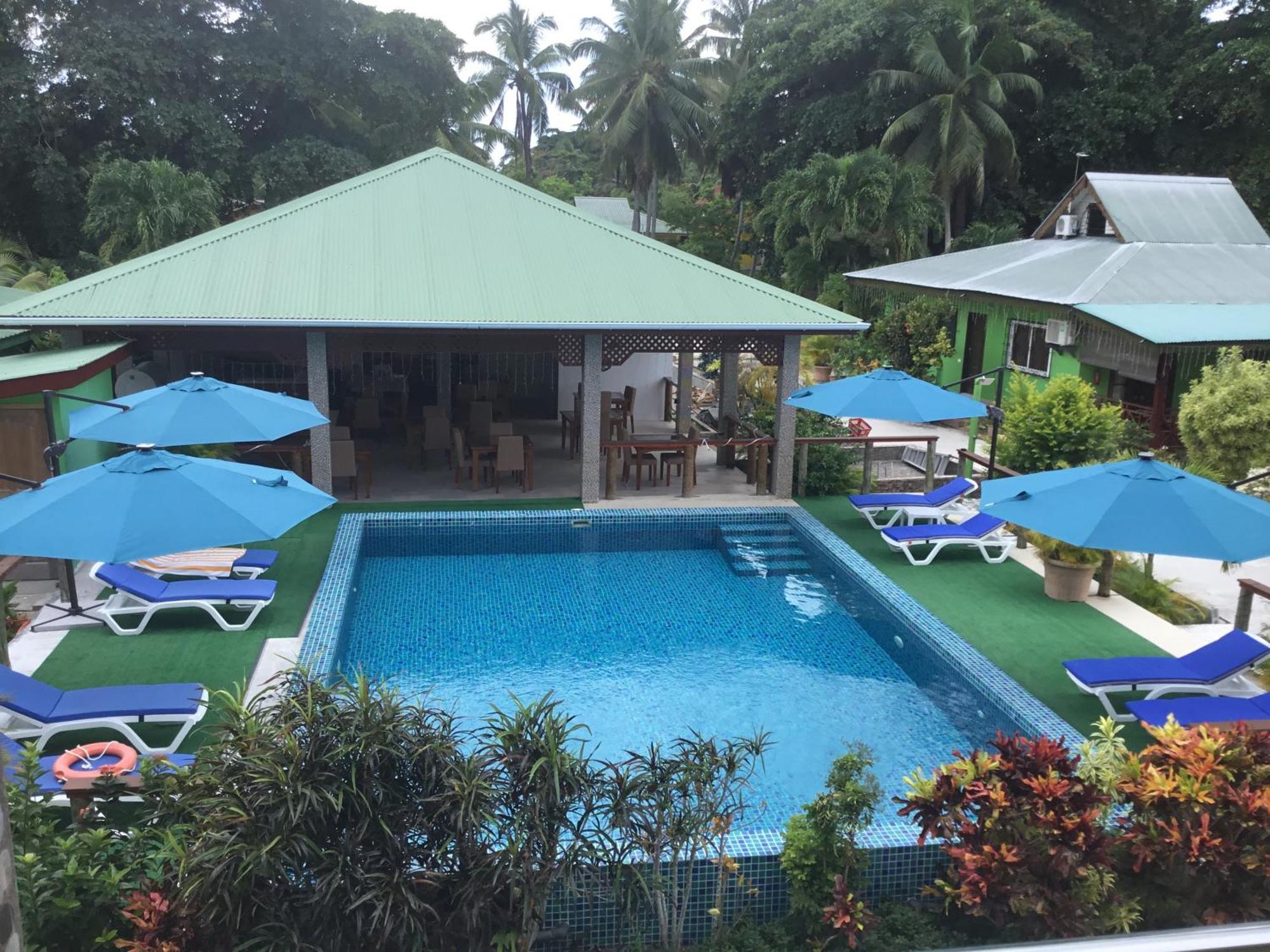 Benjamine'S Guesthouse La Digue Luaran gambar