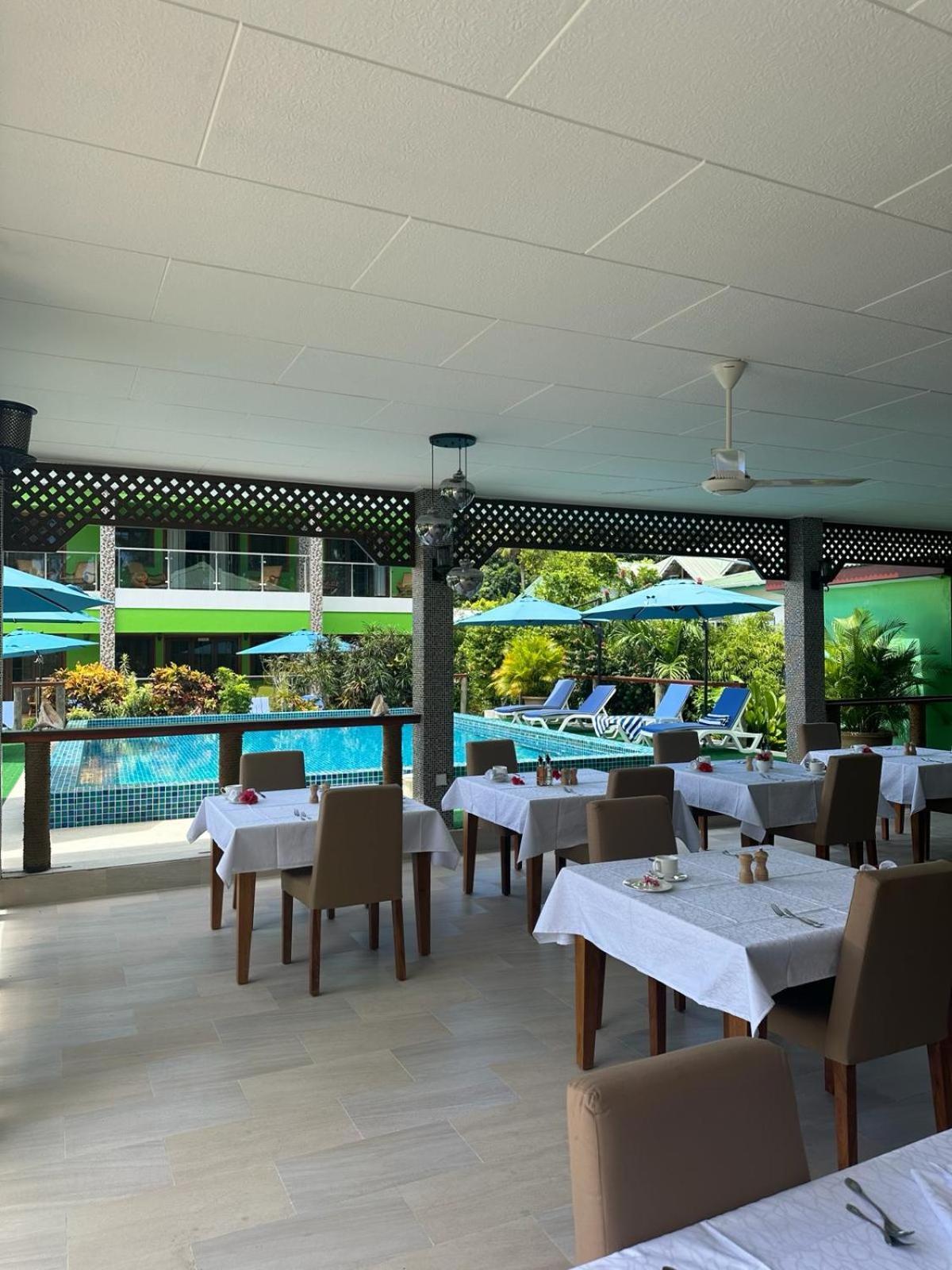 Benjamine'S Guesthouse La Digue Luaran gambar