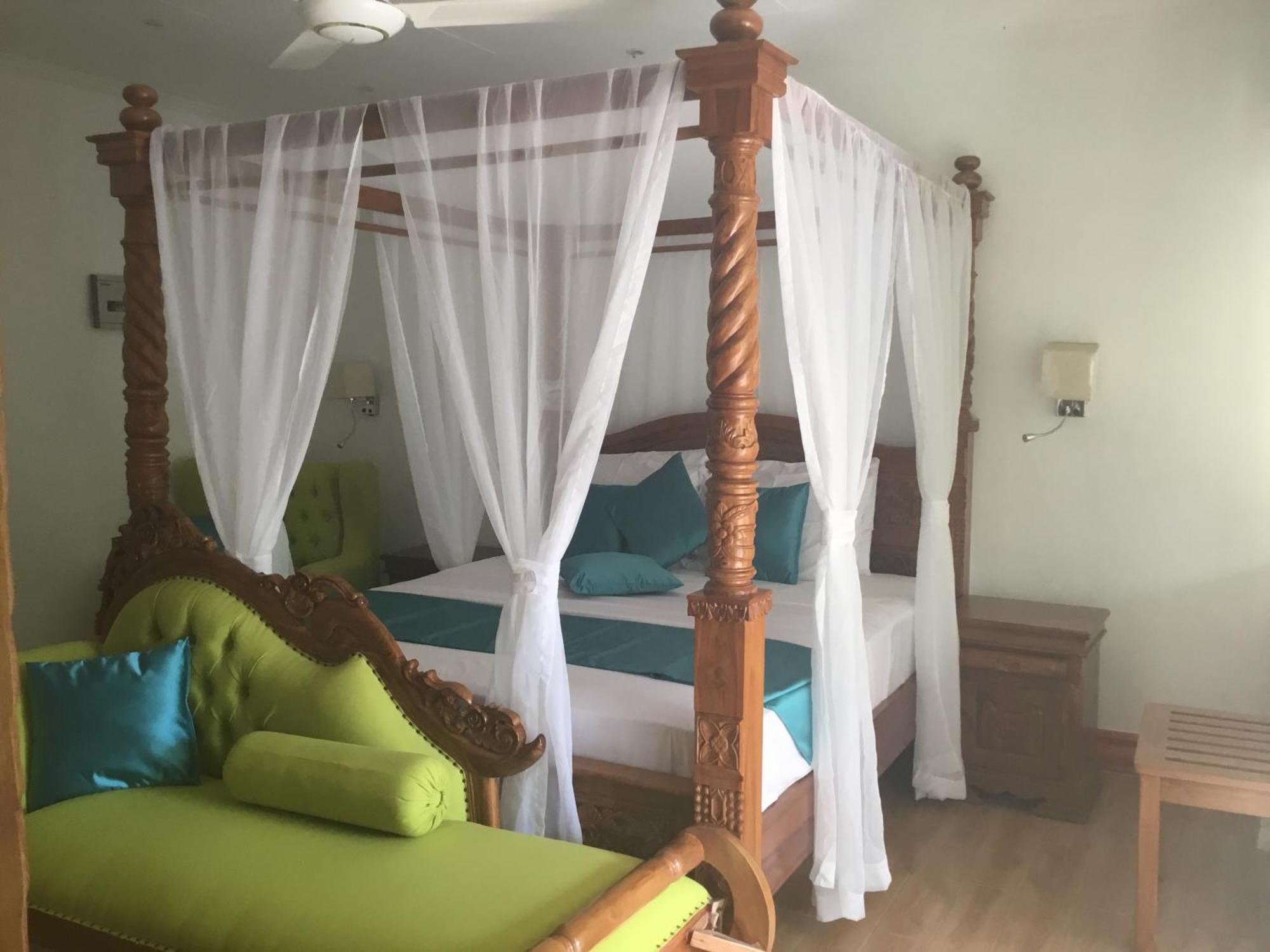 Benjamine'S Guesthouse La Digue Bilik gambar